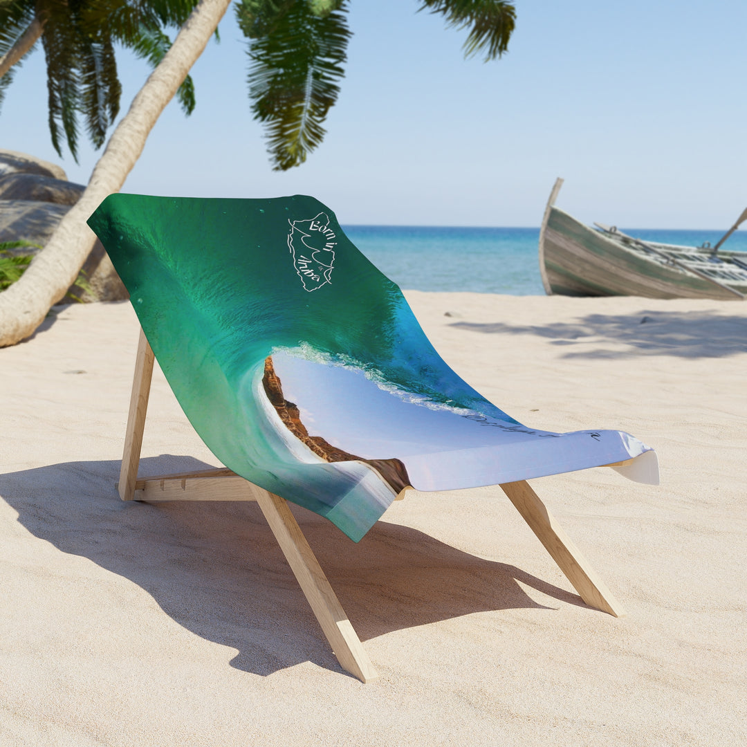 Born in Aruba ~ Dos Playa Emerald Barrel Beach Towel